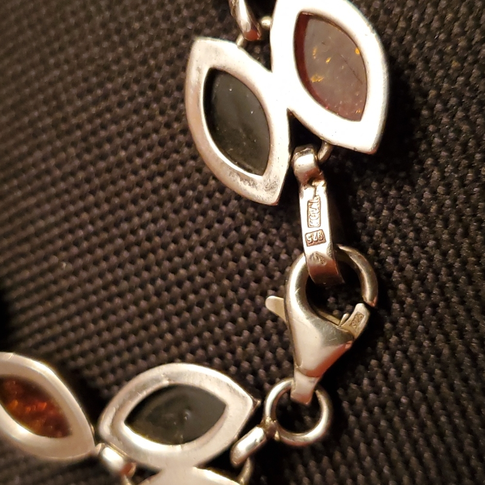 Natural Amber bracelet - Picture 3 of 4